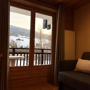 Appartement Face Aux Pistes, Praz-sur-Arly